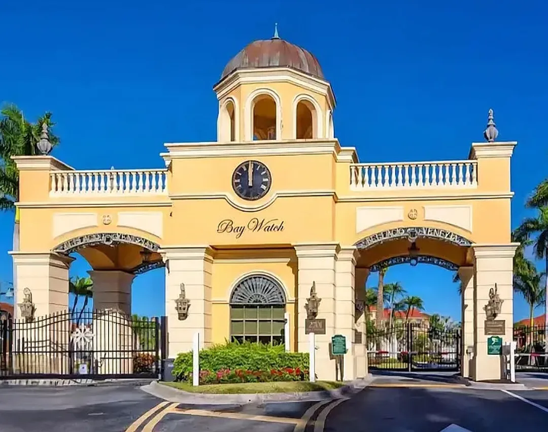 Via Cipriani, Clearwater — Photo 2