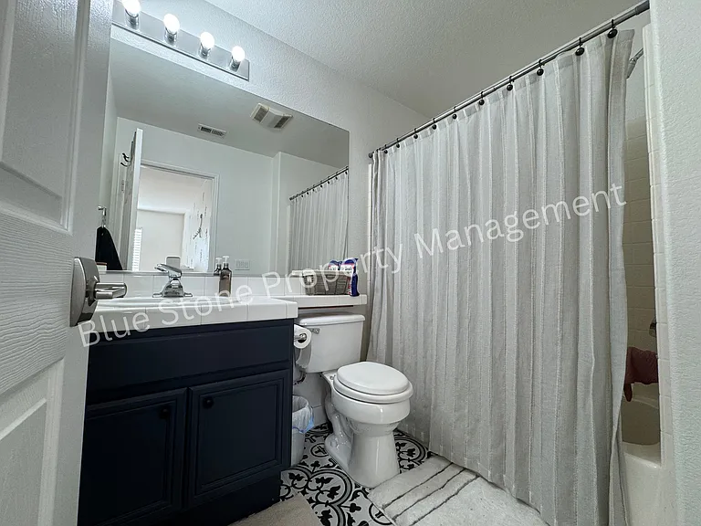 1290 Pinnacle Peak Dr #1 — Photo 10