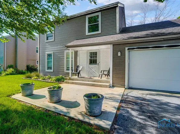 14393 Georgetown Dr, Bowling Green, OH 43402