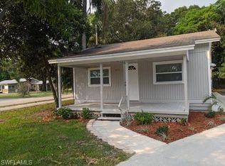 464 Redlin St, North Fort Myers, FL 33903