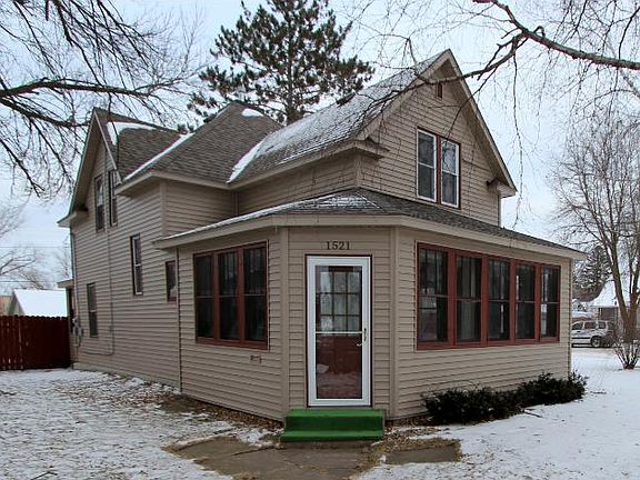 2nd image of 1521 Norwood St