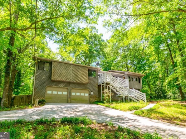 2738 Westminister Ln NW, Conyers, GA 30012