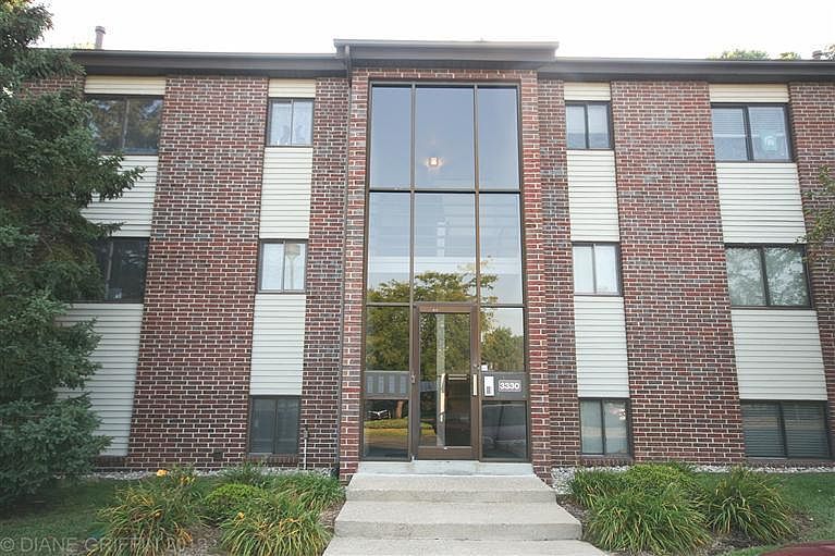1st image of 3330 Devonwood Hls NE APT A