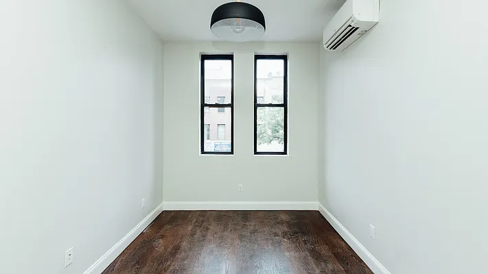 Rented by Nooklyn NYC LLC | media 29