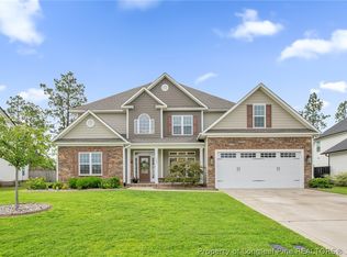 2945 Cragburn Pl, Fayetteville, NC 28306