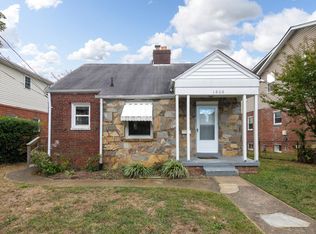 1606 13th St S, Arlington, VA 22204