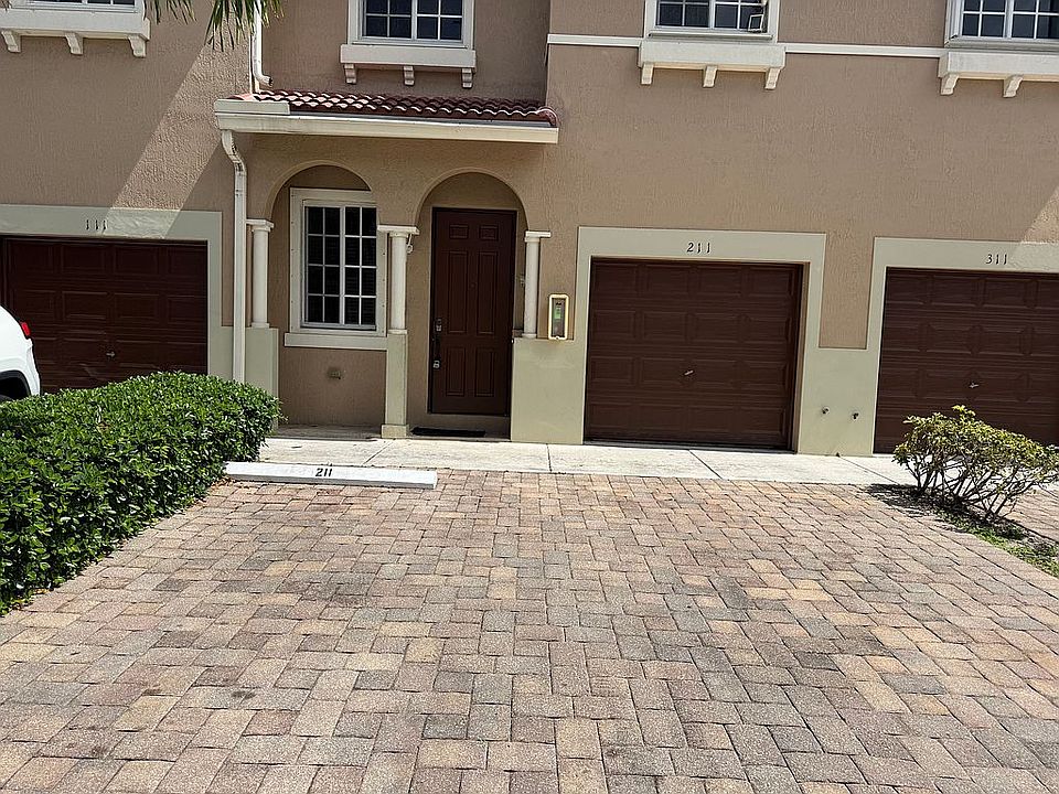 1st image of 21421 NW 13th Ct APT 211