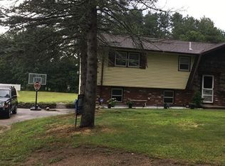 140 1/2 Lowell Rd, Pepperell, MA 01463