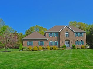 2521 Allenwood Lake Rd, Wall Township, NJ 07719