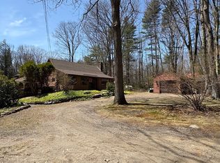 103 Petticoat Hill Rd, Williamsburg, MA 01096