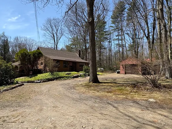 103 Petticoat Hill Rd, Williamsburg, MA 01096