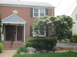 10 Woodwild Ter #10, Metuchen, NJ