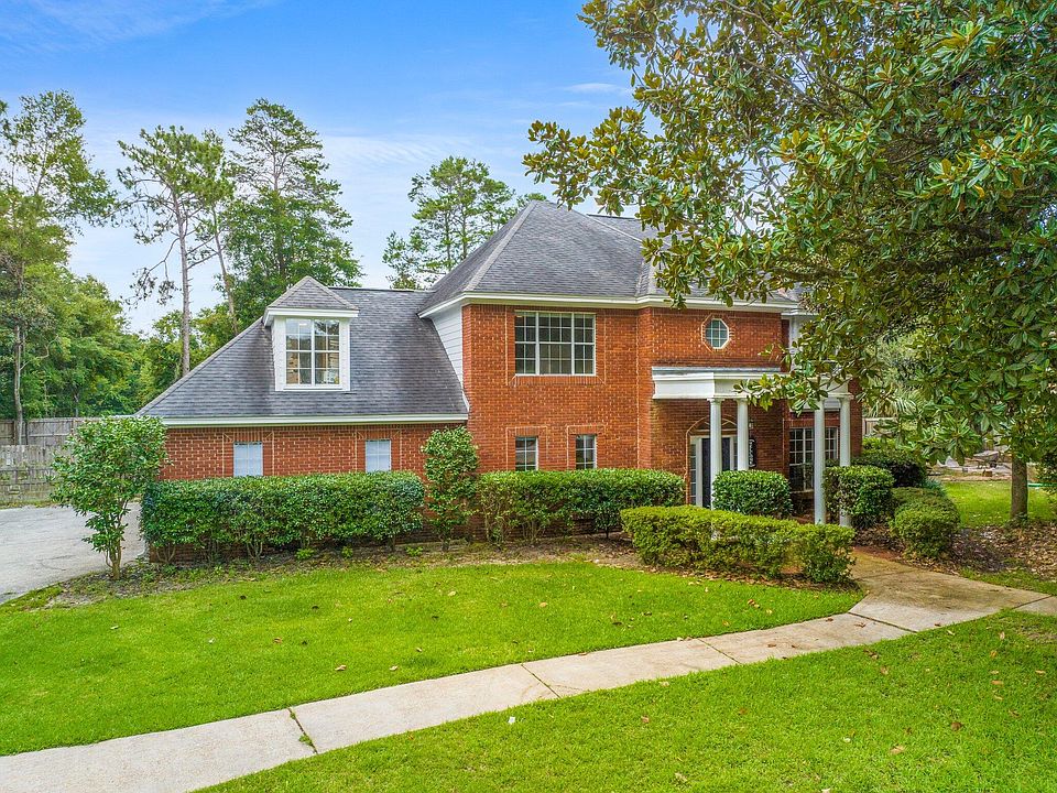 1st image of 422 Bally Way