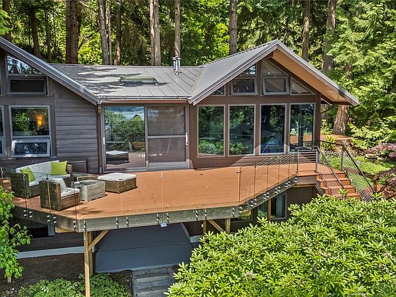 4th image of 6631 Cromwell Beach Drive NW