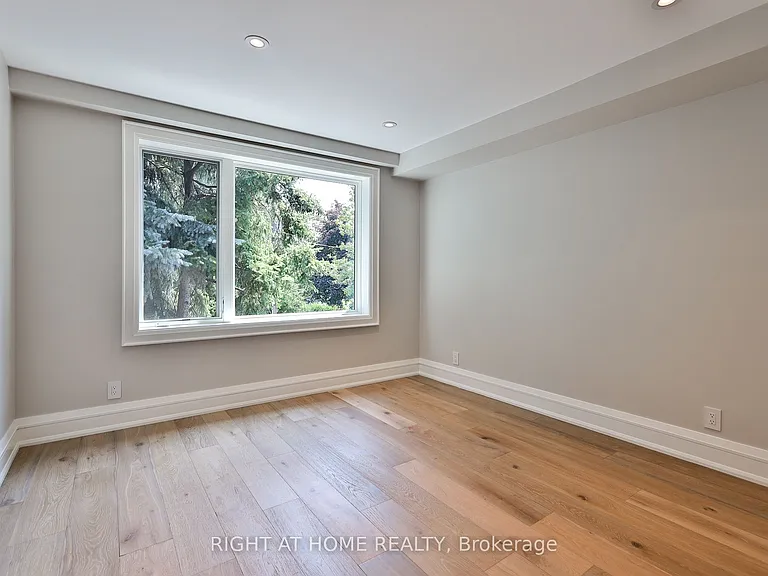 232 Willard Ave — Photo 19