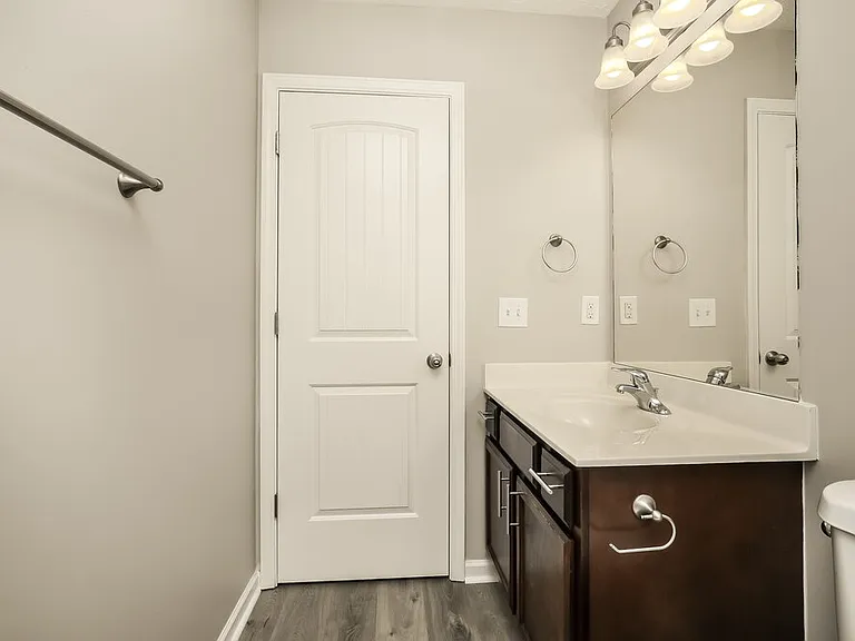 8481 Lawson Dr — Photo 11