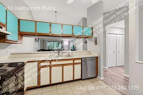 460 Hardwood Pl Photo 1