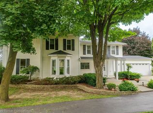 4423 E Hill Rd, Grand Blanc, MI 48439