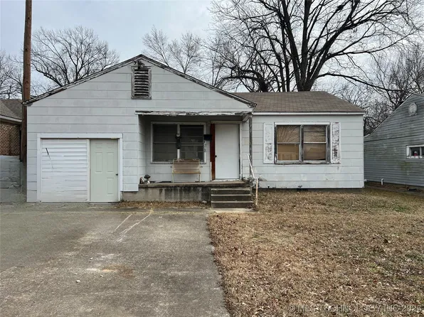 218 N 34th St, Muskogee, OK 74401