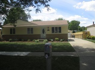 1452 Barchester St, Westland, MI 48186