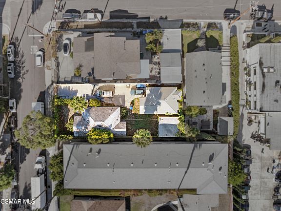 3rd image of 1340 N Kingsley Dr