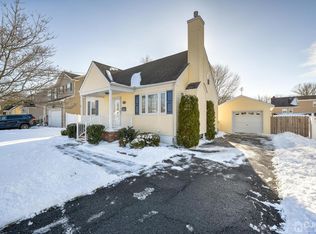 515 Fairview Ave, Middlesex, NJ 08846