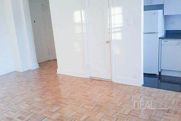 2nd image of 66 Cranberry St #0A