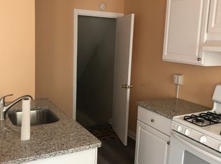 833 E 16th St, Chester, PA 19013