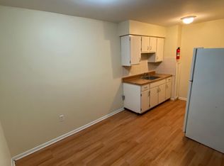 300 Hill Ave APT 1A, Runnemede, NJ 08078