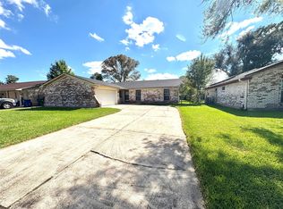 108 Houston St, Angleton, TX 77515
