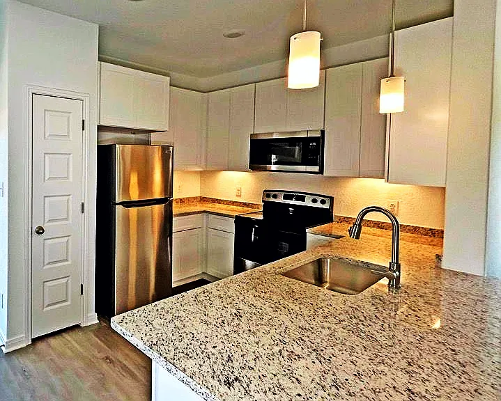 6014 Shashi Pl #103-104 — Photo 8