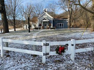 9313 Bull Valley Rd, Bull Valley, IL 60098