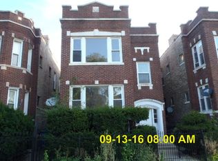 5542 W Gladys Ave, Chicago, IL 60644