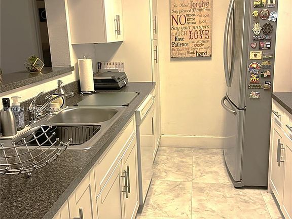 3rd image of 15591 SW 105th Ter APT 518