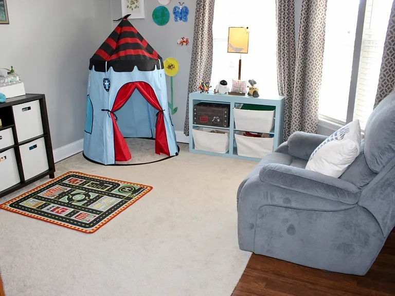 4121 Langley Dr — Photo 17