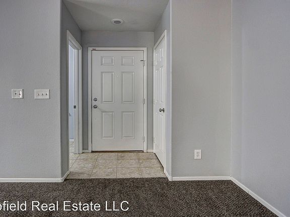 4th image of 11901 Giles St #C3