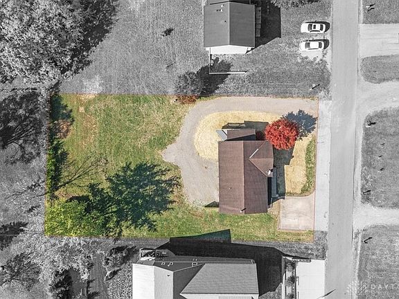 3rd image of 107 Prospect St