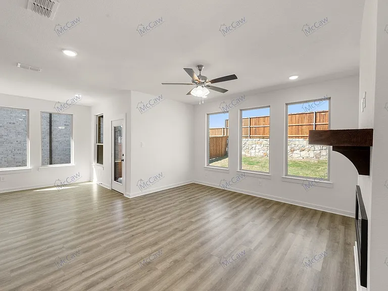 225 Whitetail Dr — Photo 16