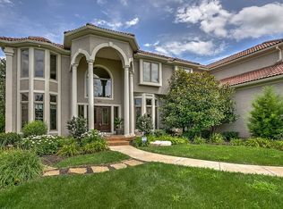 17065 S Demi Dr, Village Of Loch Lloyd, MO 64012