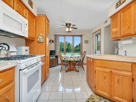 5th image of 5041 139th Pl APT 408