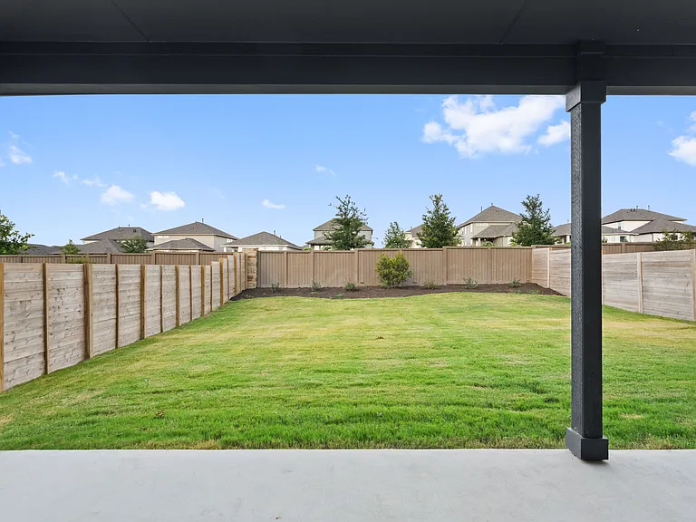 528 Knot Dr — Photo 32