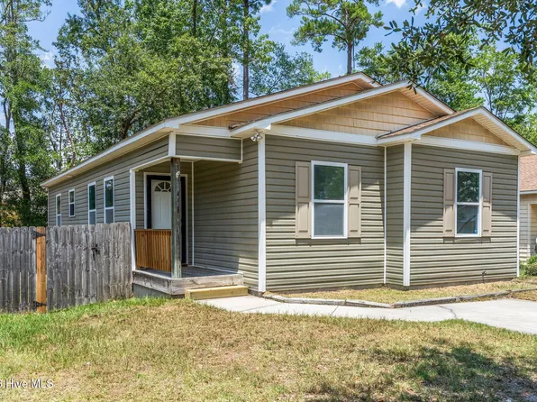3913 Prices Lane, Wilmington, NC 28405