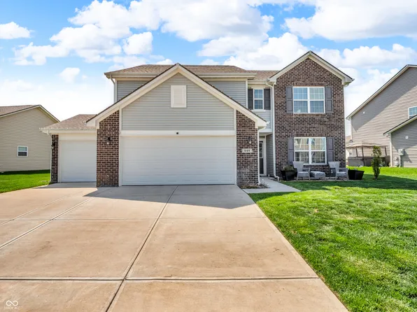 546 Freedom Dr, Pittsboro, IN 46167
