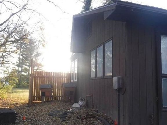 2nd image of 2011 Timber Creek Dr