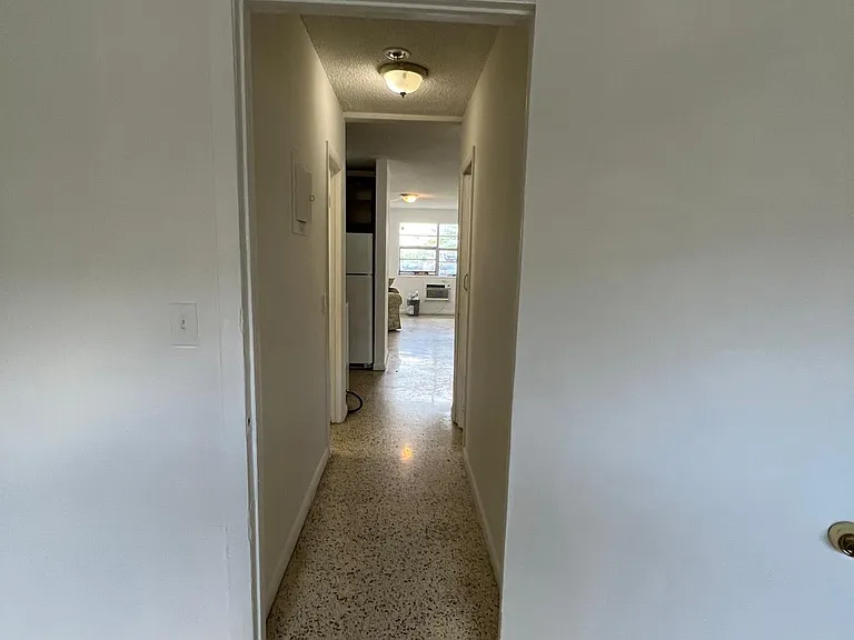 405 Ali Baba Ave — Photo 3