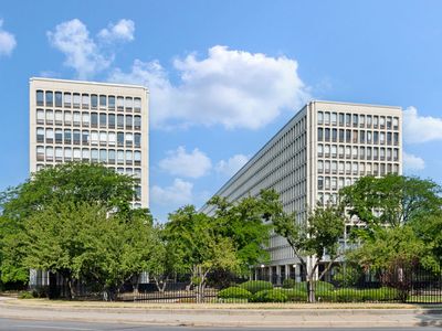 1451 E 55th St APT 1022N, Chicago, IL, 60615