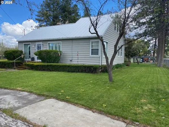 1211 N Willow St, La Grande, OR 97850