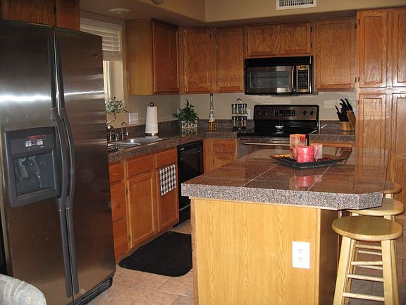 2nd image of 7946 W Kimberly Way