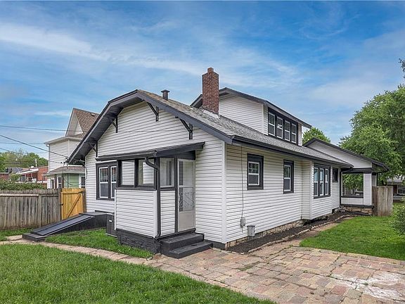 3rd image of 4314 Fairmount Ave