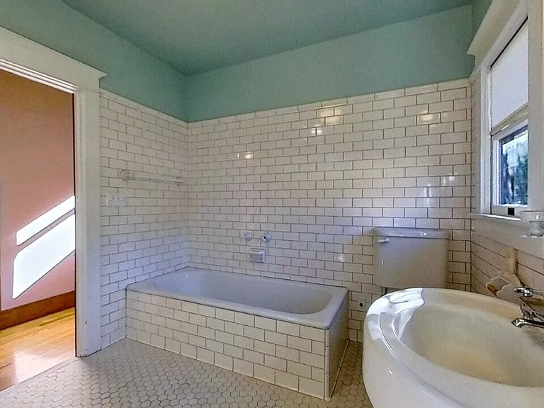216 Mount Washington Dr — Photo 14
